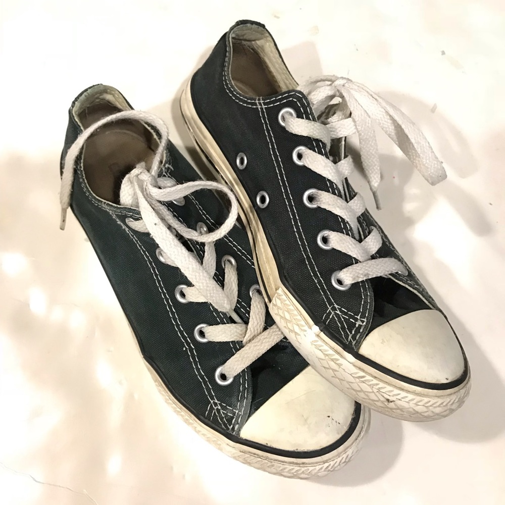 Converse ALL STARS Navy Blue Sneaker Tennis Shoes